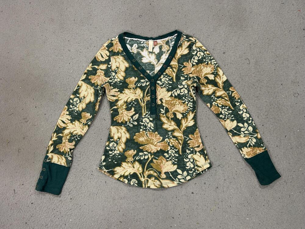 Pilcro Shirt Womens XSP Petite Green Floral Thermal Henley Long Sleeve Bella Y2K